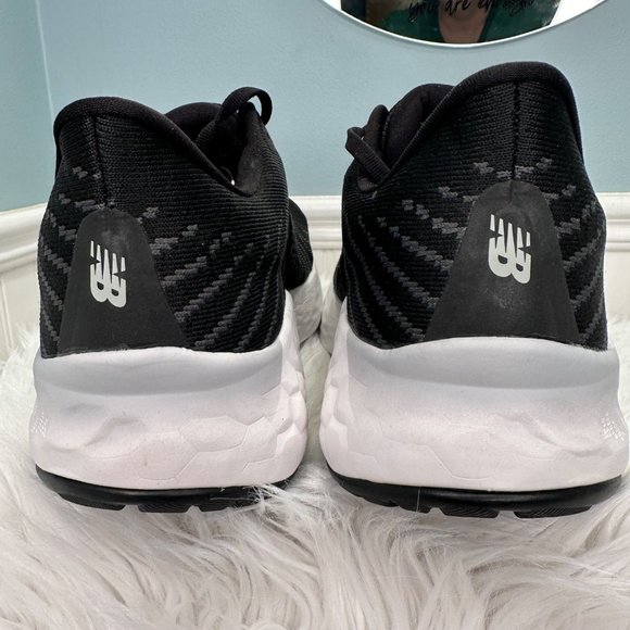 New Balance Men's 11 2E WIDE Fresh Foam X Vongo V5 Running Shoe Black - Picture 6 of 15